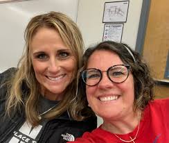 Annie Isom (@Isomteach)