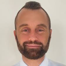 Sally Ho (@_sallyho)