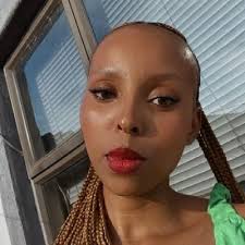 Robyn Lyon (@Rubain_LilRawR)