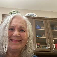 We can't trace our family back beyond Melvin H Greenberg, b. June of 1898  in Bellingham, WA.Father is listed as A. Greenberg; I think his name was  Abraham L Greenberg. Abraham married