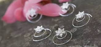 Lang haar of juist kort? Haaraccessoires Schleier Hut Faszinator Clips Curlies Und Kammchen Mein Hochzeits Ratgeber