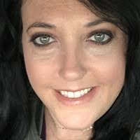 Amanda Geraghty's Instagram, Twitter & Facebook