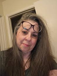 Sharing daily routines in the Dull Women's Club