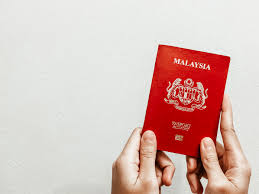 I decide to have this short note record for whoever try to search this relevant info on internet, i found it is no able to found the updated info of this for year 2014, luckily i had successfully done it on the date i went there, however i wish to share this info may helpful for you. Fatin Days How To Expedite Your Malaysian Passport Renewal In 2 Hours