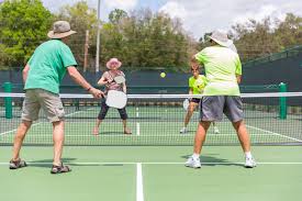 The tennis court is rectangular, 23.77 meters long and 8.23 meters wide (10.97 meters for doubles there are other types of tennis court surfaces, such as asphalt, wood or rubber, but they are not the international tennis federation (itf) has special requirements for rackets: Pickleball Wikipedia