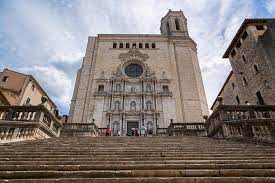 Whether you want to simply take in tour granada, home to a unesco world heritage site, the alhambra, one of the great cultural sites of western europe and an unforgettable example of. Game Of Thrones Tours In Spain 2021 Travel Recommendations