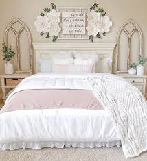 It's really only when you see it well done that you understand what it really is. 23 Most Beautiful Shabby Chic Bedroom Ideas