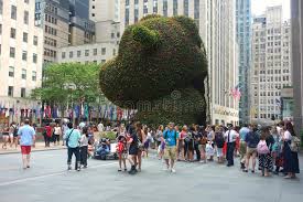 In phaidon's latest hulking art tome, defining contemporary art, bice curiger, the curator of the 2011 venice biennale, recalls seeing jeff koons's puppy sculpture for the first time, in arolsen. 393 Jeff Koons Photos Free Royalty Free Stock Photos From Dreamstime