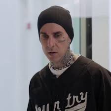 @blink182's video Tweet