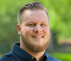 Thank you to all of the great people I've had the pleasure of working with  who have helped me get to where I am today! I couldn't have achieved this  goal without