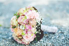 Real flowers only last for a short time and can look totally different from one day to the next, so artificial flowers are a stunning alternative. Top Wedding Flowers In Lagos Nigeria Top Florists