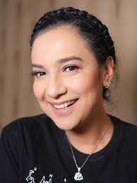 Alhamdulillah operasi pengangkatan rahim dan ovarium telah berjalan tadi  malam dengan sangat baik oleh @drh.diahpaw di @piet_klinik. Terima kasih  untuk drh. @gitangelica dan semua tim medis yang telah mengupayakan hasil  terbaik. Walaupun