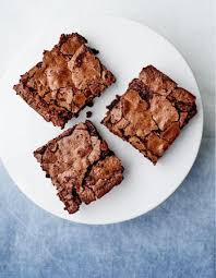 Brownie Aux Noix De Pecan De Christophe Felder Pour 10 Personnes Recettes Elle A Table Recette Brownie Noix Recette Noix Brownie Chocolat Noix
