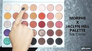 Apparently, in the us, the population of women who use eye shadow makeup is estimated to be 7.5 million. Red Smokey Eye Makeup Tutorial You Can Pull Off