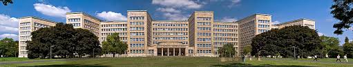 Der campus liegt im stadtteil westend nordwestlich der innenstadt von frankfurt am main. Campus Westend Wikipedia