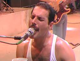 Square Rooms " canción del cantante y actor estadounidense Al Corley,  primer sencillo de su álbum debut del mismo nombre. Lanzado por primera vez  en 1984; La canción fue un éxito