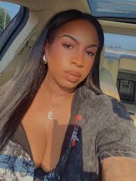 Criticism of Music Performance and Artist