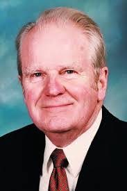 Robert Hallgren's Instagram, Twitter & Facebook