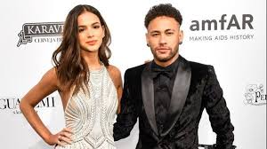 Bruna marquezine e neymar jr. Sportmob Facts About Bruna Marquezine Neymar S Ex Girlfriend