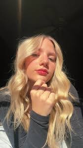 Kaitlyn Houser's Instagram, Twitter & Facebook