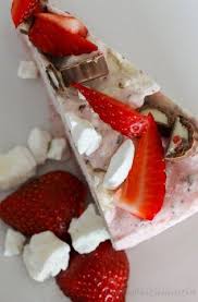 Erdbeer Grillage Einfach Lecker Eistorte Kuchen Und Torten