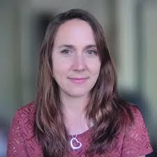 Miriam Steele's Instagram, Twitter & Facebook