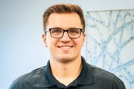 Dusty Lindsey's Instagram, Twitter & Facebook