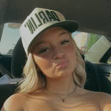 Cadence Hope 🤍 (@cadencehopee) • Instagram photos and videos