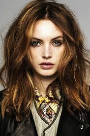 20 Coiffures Cool Et Faciles A Vivre Pour Les Cheveux Epais Coiffure Cheveux Et Coiffures Cool