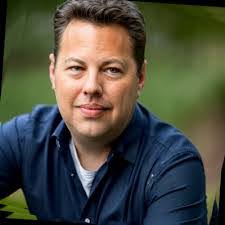 Ariana Destefano's Instagram, Twitter & Facebook