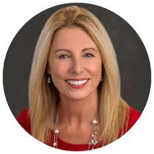 Abby Meadows's Instagram, Twitter & Facebook