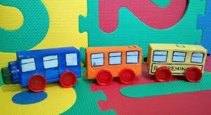 Resultado de imagen para tren con reciclaje