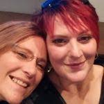 Keri Hendricks's Instagram, Twitter & Facebook