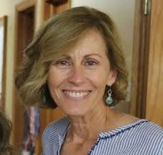 When patients enter the Emergency Department at Nebraska Medical Center,  one of the first faces they often see is Lori Poldberg. The staff nurse  works at the Access/Registration Area, which is relatively