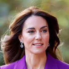 Kate Middleton hosts Place2Be awards ceremony