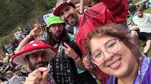 These days it feels like my posts are a recap of my favorite story posts.  Anyway, cup stayed full thru 2025. Being unable to mix portrait and  landscape media in Insta posts