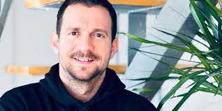 Jay Janes's Instagram, Twitter & Facebook