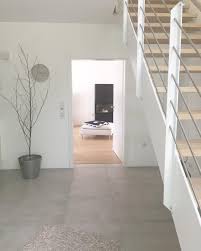 Idee Von Juli B Auf Eingang Haus Fliesen Haus Boden Treppe Fliesen