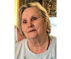 Kristi Curry's Instagram, Twitter & Facebook