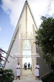 White And Green Wedding At Tirtha Uluwatu The Wedding Notebook Magazine Green Wedding Bali Wedding Dream Wedding Venues