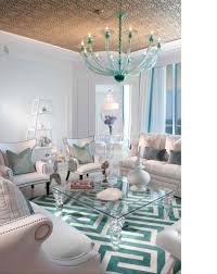 ديكورات غرف جلوس بالوان فاتحة الراقية