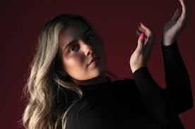 Lily Beaver's Instagram, Twitter & Facebook