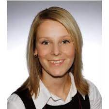 Wusstest du, dass deutsche bank in deiner nähe weitere 1 filialen hat? Daniela Bauer Bankkauffrau Bankfachwirt Ihk Deutsche Bank Privat Und Firmenkundenbank Ag Xing