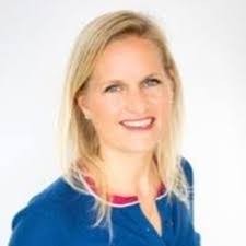 Lisa Boldt's Instagram, Twitter & Facebook