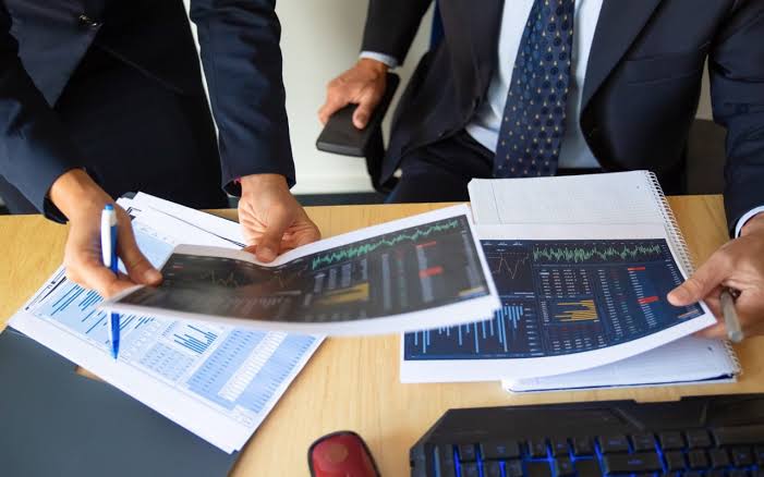 Indicadores Macroeconómicos del Sector Público: la brújula económica que  todo emprendedor y empresario debe conocer - Expertiz