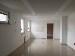 Leider sind die bilder nicht ganz aktuell. 3 Zimmer Wohnung Zu Vermieten Grimmerstrasse 43 03253 Brandenburg Doberlug Kirchhain Mapio Net