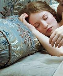 Pin By Elo Pillow On Sleeping Beauty Emily Browning Sleeping Beauty Beauty