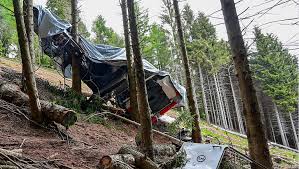 May 24, 2021 · italy has launched an investigation into the cause of sunday's cable car accident that left 14 people dead. Die Seilbahn Hatte Schon Seit Eineinhalb Monaten Probleme Unsertirol24