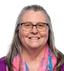 Jonelle Hook's Instagram, Twitter & Facebook