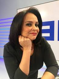 Alberta marques fernandes durante esta tarde na rtp 3 esteve particularmente estranha e as reacções não se fizeram esperar nas redes sociais. Alberta Marques Fernandes Justifica Pior Dia Da Sua Carreira Quando Foi Acusada De Estar Alcoolizada Em Direto Nacional Flash